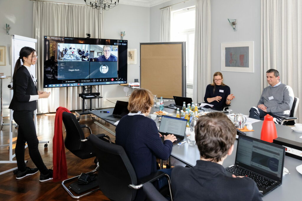 Projekt Kick-off am Tisch